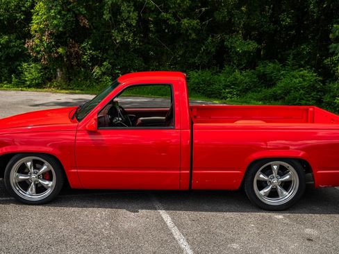 Used 1995 Chevrolet Silverado 1500 2WD Regular Cab image 8