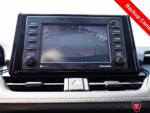 Used 2021 Toyota RAV4 XLE w/ Convenience Package AWD/4WD image 4