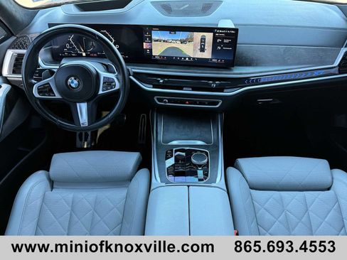 Used 2024 BMW X7 xDrive40i w/ M Sport Package image 15