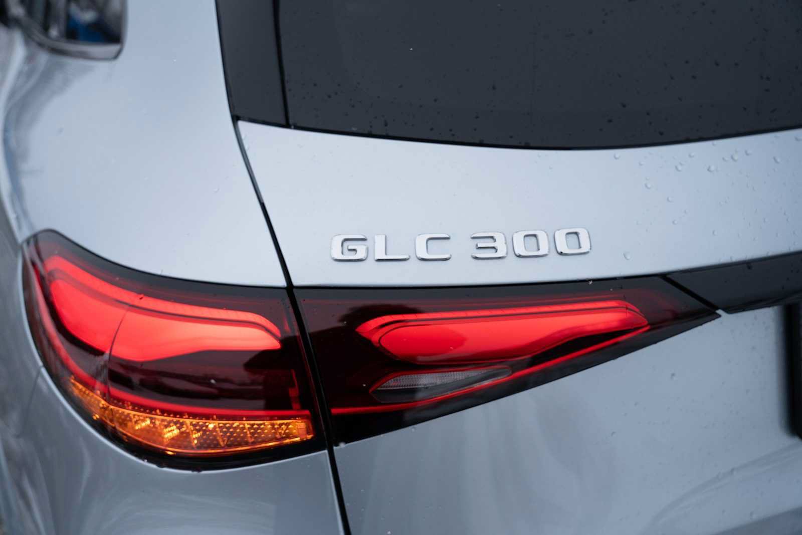 Used 2026 Mercedes-Benz GLC 300 4MATIC image 12