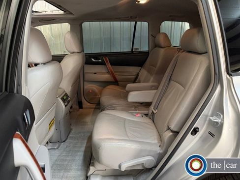 Used 2009 Toyota Highlander Limited image 23