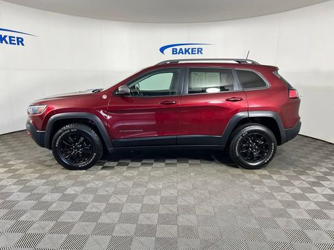 Used 2020 Jeep Cherokee Trailhawk w/ Cold Weather Group AWD/4WD image 2