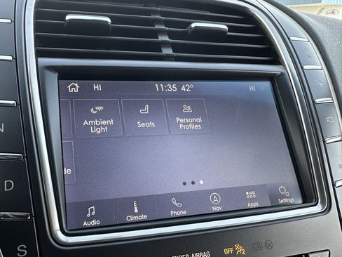 Used 2020 Lincoln Nautilus Reserve w/ Equipment Group 202A image 38