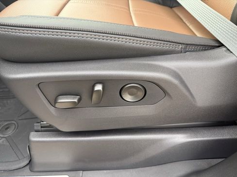 New 2026 Chevrolet Silverado 1500 High Country w/ High Country Premium Package image 21