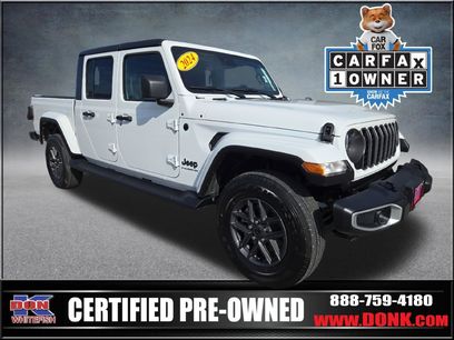 Used 2024 Jeep Gladiator Sport