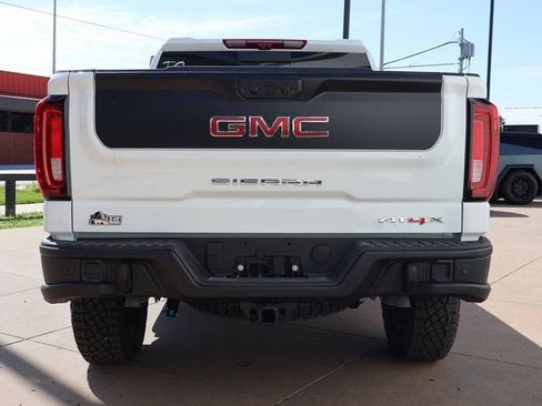 New 2026 GMC Sierra 1500 AT4X w/ AT4X AEV Edition AWD/4WD image 5