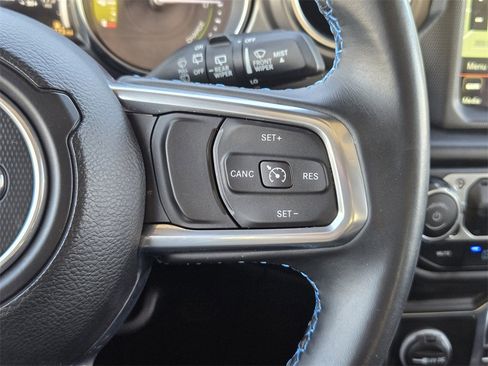 Used 2022 Jeep Wrangler Unlimited Rubicon 4xe image 28