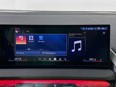 Used 2025 BMW X3 xDrive30i w/ Premium Package image 15