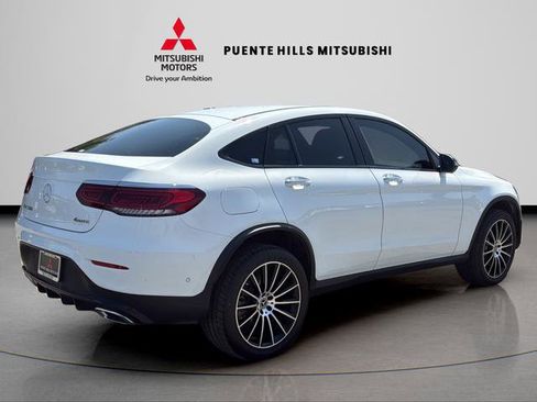 Used 2023 Mercedes-Benz GLC 300 4MATIC Coupe image 5