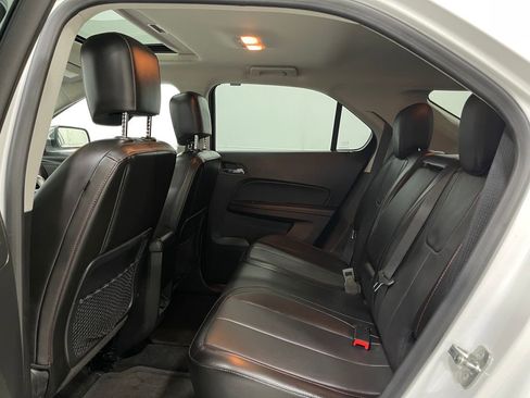 Used 2016 Chevrolet Equinox LTZ w/ Enhanced Convenience Package image 31