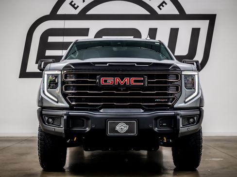 Used 2023 GMC Sierra 1500 AT4X w/ AT4X AEV Edition AWD/4WD image 4
