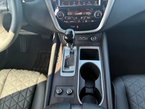 Certified 2024 Nissan Murano Platinum w/ Cargo Package FWD image 15