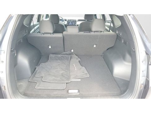 Used 2022 Hyundai Tucson SEL w/ Convenience Package FWD image 9