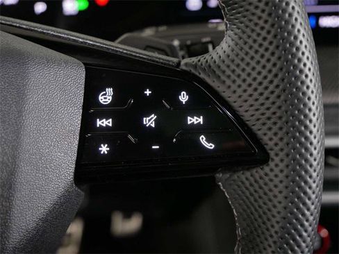 Used 2025 Audi SQ5 Premium Plus image 22