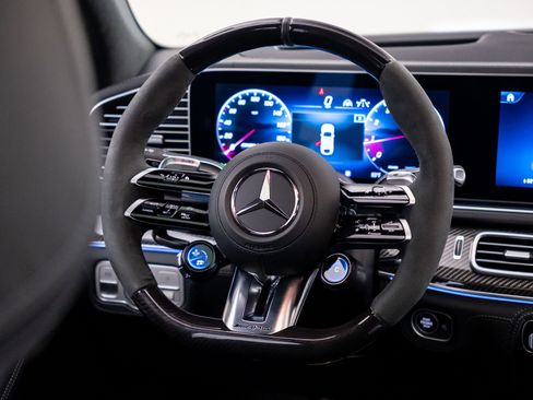 Used 2025 Mercedes-Benz GLE 63 AMG S image 11