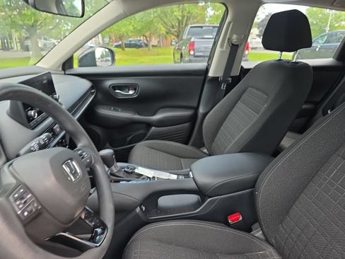Used 2023 Honda HR-V LX image 22