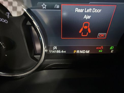 Used 2019 Ford Expedition Max Limited image 11