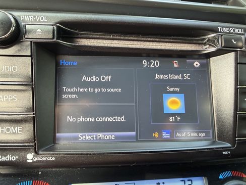Used 2016 Toyota RAV4 SE AWD/4WD image 23