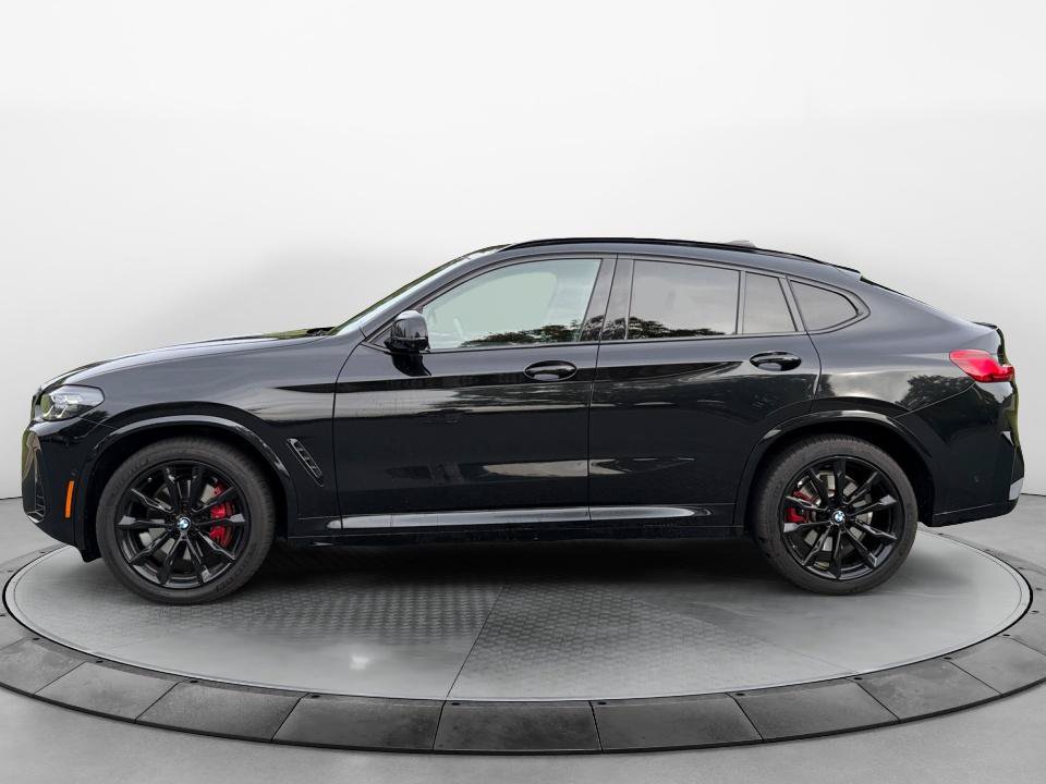 Used 2023 BMW X4 M40i AWD/4WD image 4