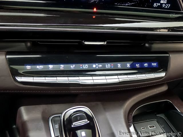 Used 2021 Cadillac Escalade Premium Luxury Platinum AWD/4WD image 21