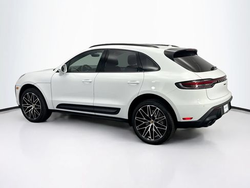Used 2026 Porsche Macan AWD/4WD image 3