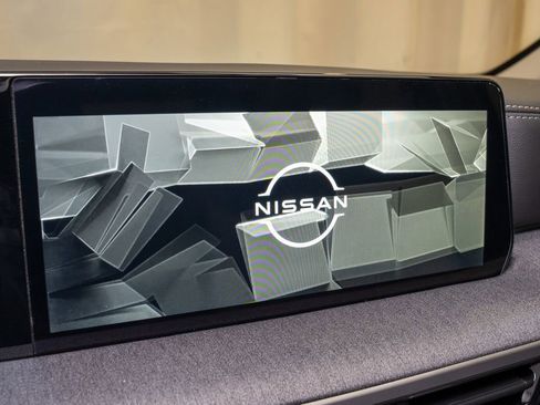 Certified 2025 Nissan Kicks SV image 11