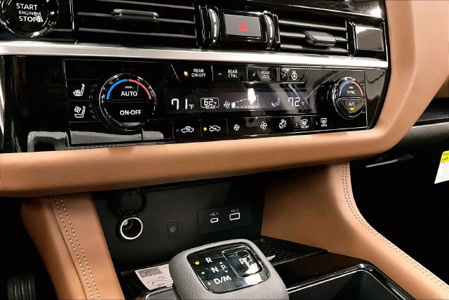 New 2025 Nissan Pathfinder Platinum w/ Lighting Package (N93) AWD/4WD image 27