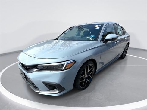 Used 2022 Honda Civic Sport Touring image 1