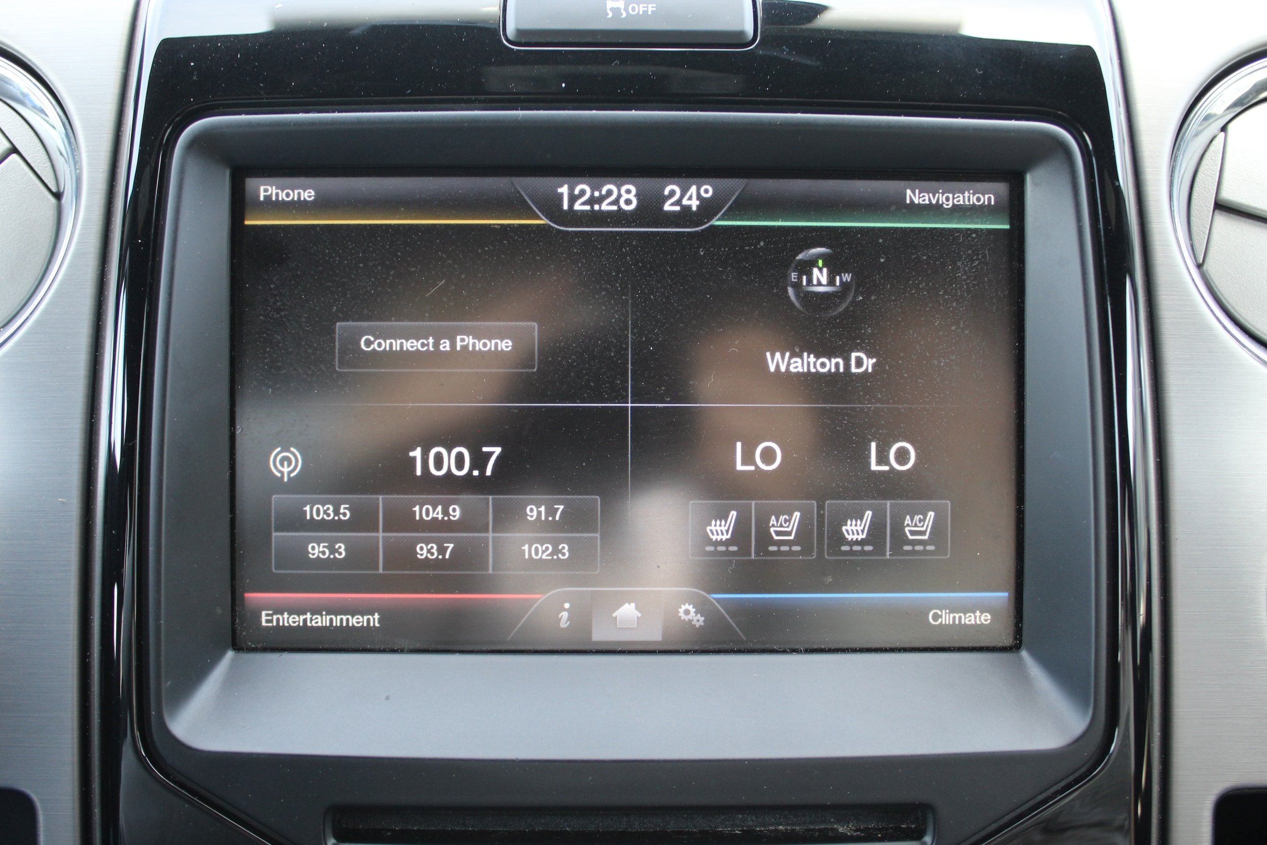 Used 2014 Ford F150 Limited AWD/4WD image 32