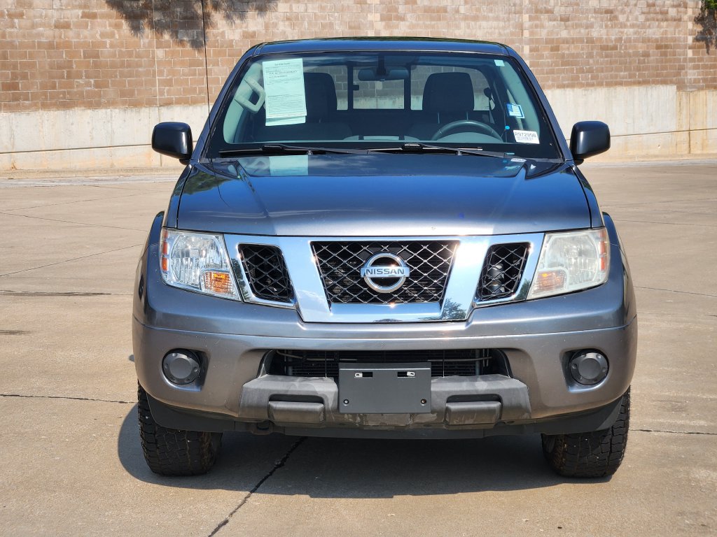Used 2019 Nissan Frontier SV AWD/4WD image 2