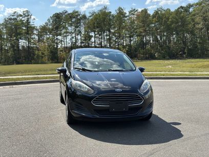 Used 2014 Ford Fiesta SE