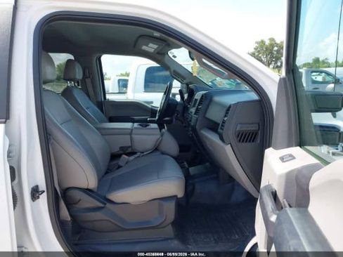 Used 2018 Ford F150 XL w/ Equipment Group 101A Mid AWD/4WD image 5