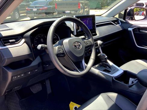 Used 2024 Toyota RAV4 XLE Premium w/ Weather Package AWD/4WD image 17