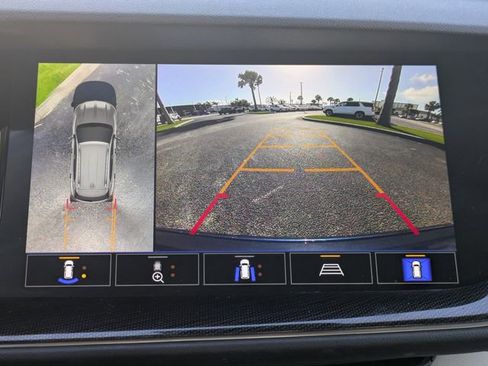 Used 2022 Buick Envision Essence w/ Technology Package I image 24