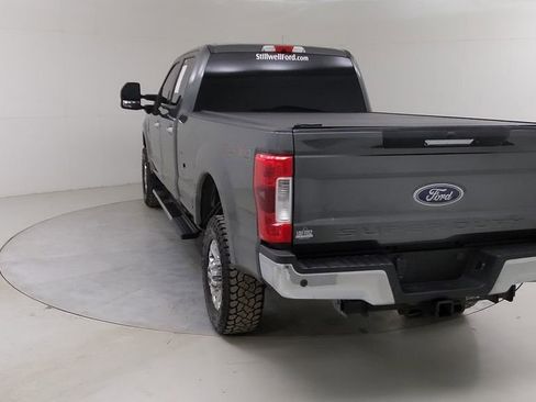 Used 2017 Ford F350 Lariat w/ Chrome Package image 16