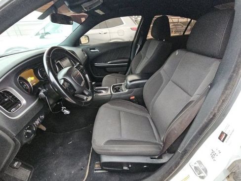 Used 2022 Dodge Charger SXT RWD image 8