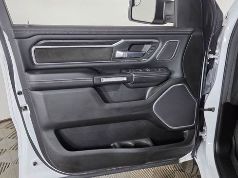 Used 2023 RAM 1500 Laramie AWD/4WD image 11