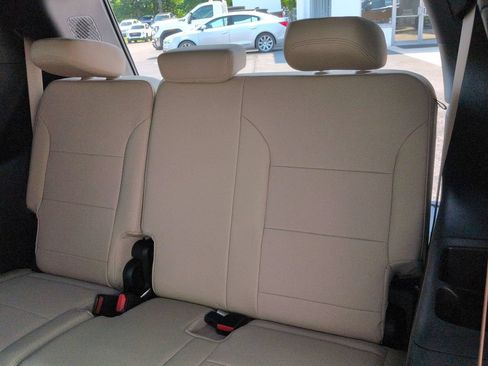 New 2026 Buick Enclave Preferred w/ Power Package AWD/4WD image 24