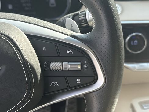 Used 2025 Genesis GV70 3.5T Sport w/ Sport Advanced Package image 20