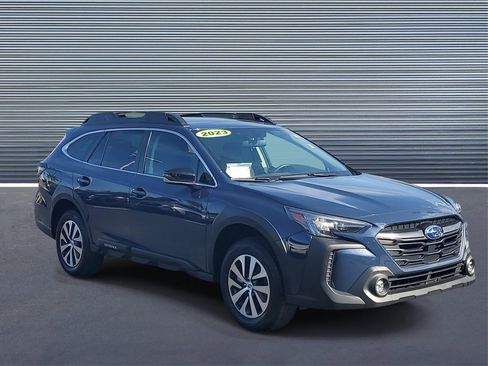 Certified 2023 Subaru Outback Premium image 2