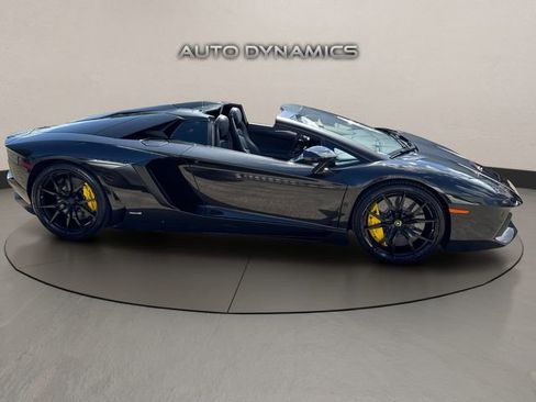 Used 2014 Lamborghini Aventador LP 700-4 AWD/4WD image 4
