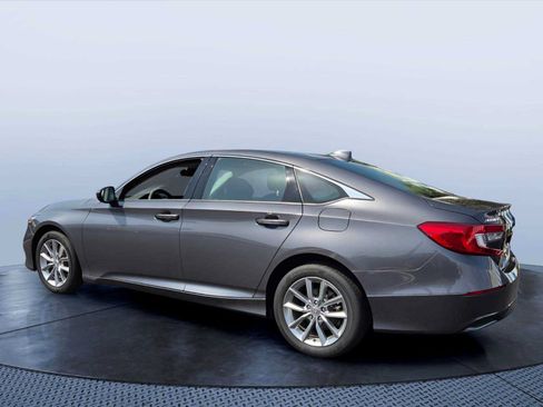 Used 2022 Honda Accord LX image 4