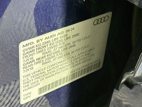 Used 2025 Audi Q3 2.0T Premium AWD/4WD image 12