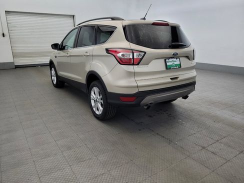 Used 2017 Ford Escape SE w/ Equipment Group 201A AWD/4WD image 5