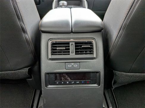 Certified 2024 MAZDA CX-90 Plug-In Hybrid w/ Premium Pkg image 28