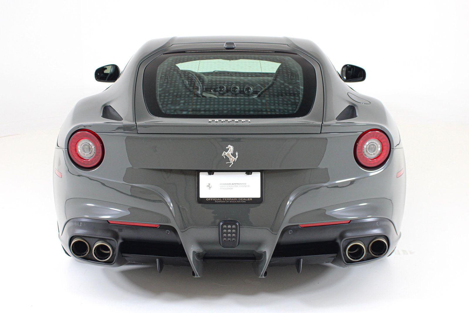 Used 2015 Ferrari F12 Berlinetta RWD image 22