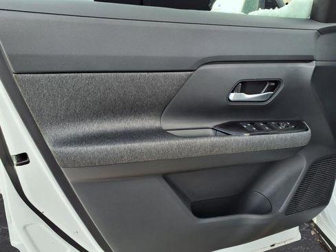 New 2026 Nissan Kicks SV w/ SV Premium Package image 44