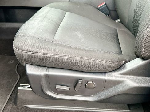 Used 2020 Ford F150 XLT w/ Equipment Group 302A Luxury AWD/4WD image 9