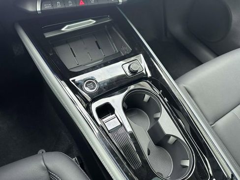 New 2026 Audi Q3 quattro 2.0T image 12