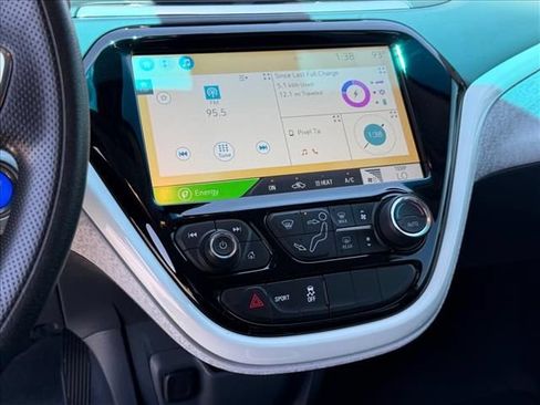 Certified 2021 Chevrolet Bolt LT FWD image 18